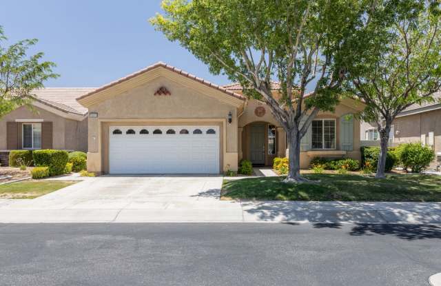Beautiful Golf Course Home in Solera at Apple Valley (55+ Community) photos photos Beautiful Golf Course Home in Solera at Apple Valley (55+ Community) photos photos