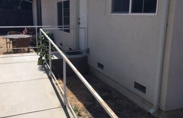 490 Fenley Ave - 490 Fenley Avenue, San Jose, CA 95117