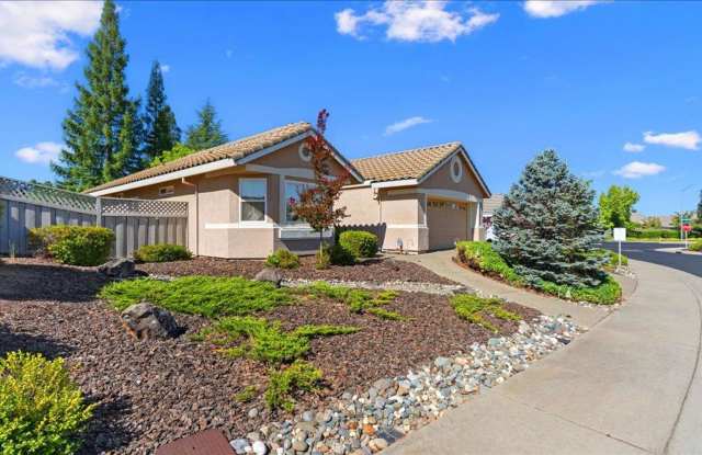 55+ community ~ Charming Country Rose Home Located in Sun City Roseville a 55+ Community photos photos