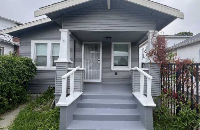 2824 23rd Avenue photos photos