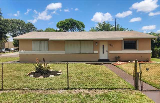 3295 NW 214th St photos photos