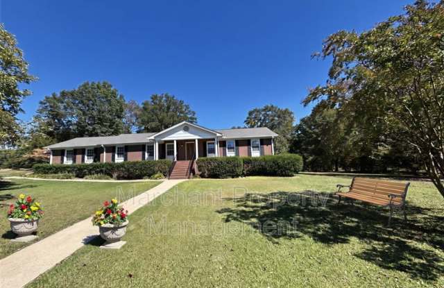 16 Farmington Trail Gallery 3