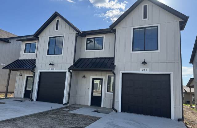 251 North Richards Avenue - 1 photos photos