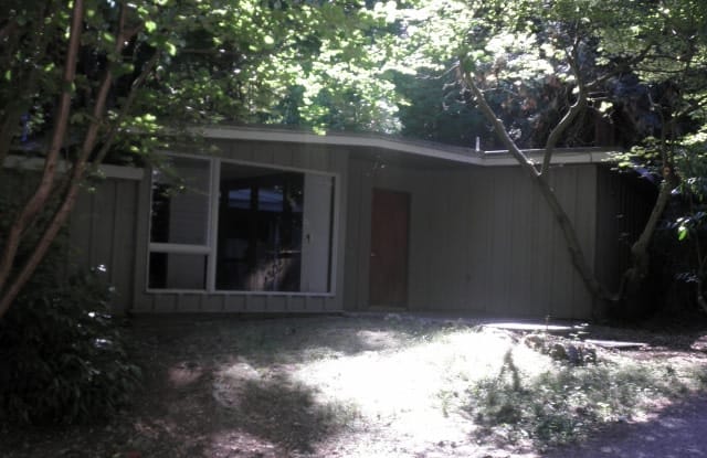 4116 165th Pl SE - 4116 165th Pl SE, Bellevue, WA 98006