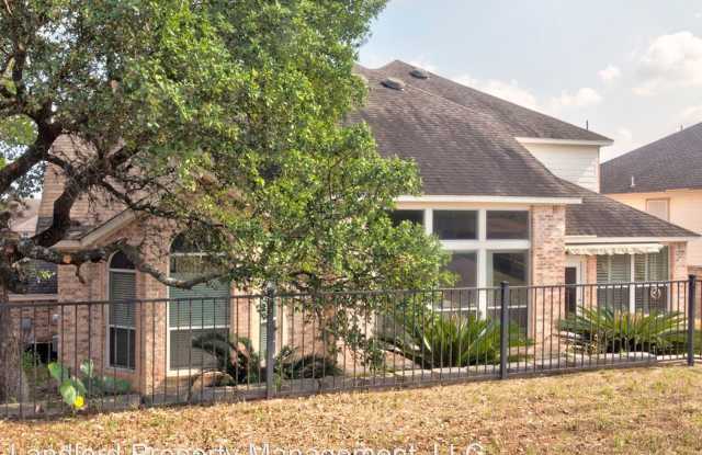 919 Classen Pass Gallery 4
