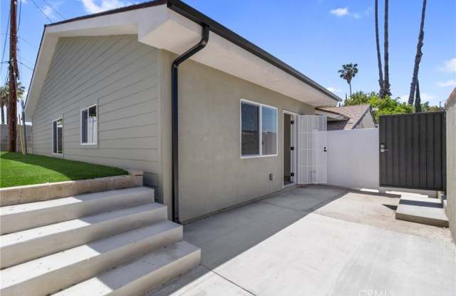 8538 Tampa Avenue - 8538 Tampa Avenue, Los Angeles, CA 91324