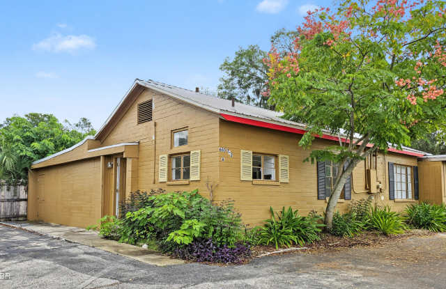635 S Woodland Boulevard Gallery 1