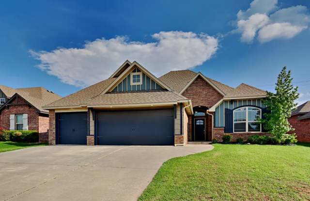 Beautiful 4 Bedroom 3 Bathroom in Deer Creek Schools With Storm Shelter and Bonus Room (Council Ridge) photos photos