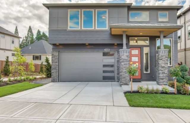 Beautiful Modern 4 BD | 3.5 BA | Home In Thomson Woods | Spectacular Location! Gallery 1