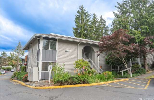 1Bd/1Ba Redmond Condo photos photos