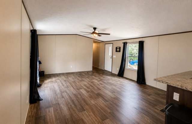 16456 NE 35TH AVENUE Road Gallery 4