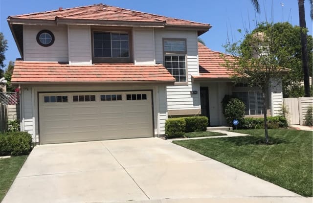 2051 Yaqi - 2051 Yaqi, Tustin, CA 92782