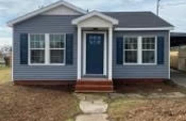 906 Azalea Street - 906 Azalea Street, Lake Charles, LA 70607