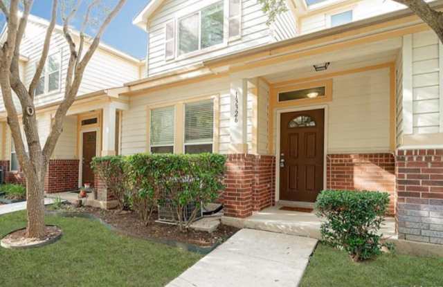 13326 Bristow Dawn photos photos