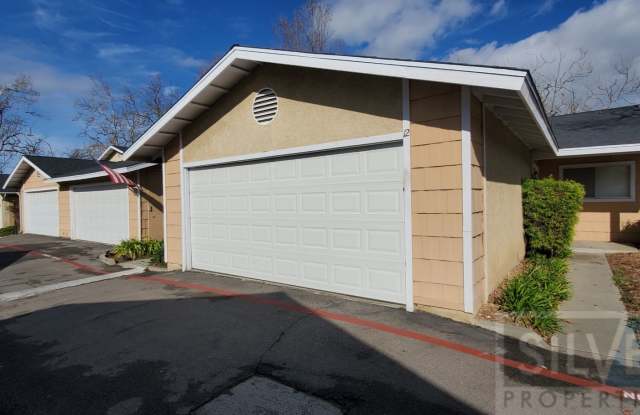 2 Bedroom Condo available photos photos