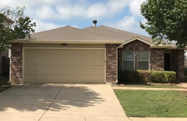 8760 Hunters Trail - 8760 Hunters Trail, Fort Worth, TX 76123