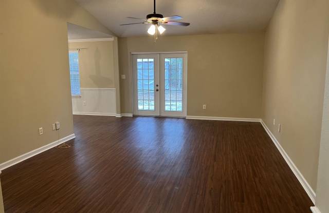 8653 Oak Forest Trail Gallery 3