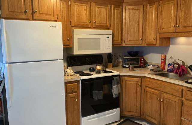 1931 Route 80 - 1931 Route 80, New Haven County, CT 06437