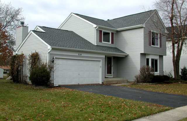 934 HARTWOOD Drive - 934 Hartwood Drive, Streamwood, IL 60107