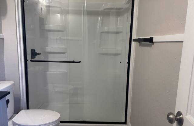 1534 3rd Avenue Southeast - 4 photos photos 1534 3rd Avenue Southeast - 4 photos photos