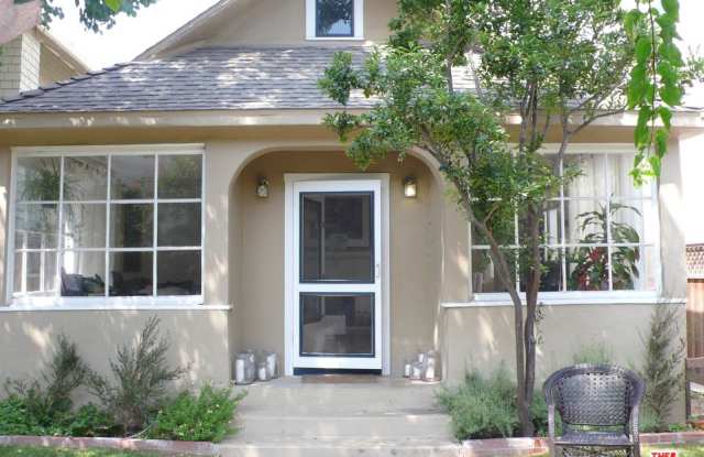 15 WAVECREST Avenue Gallery 2