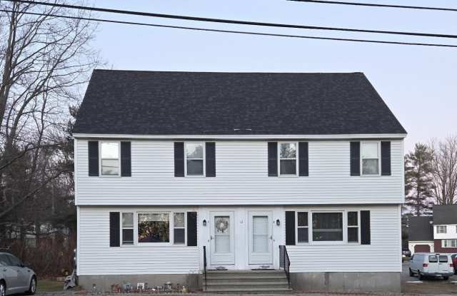 12 Mabel Avenue - 12 Mabel Avenue, Saco, ME 04072