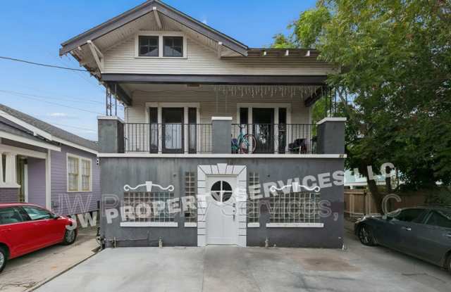 320 N Olympia photos photos