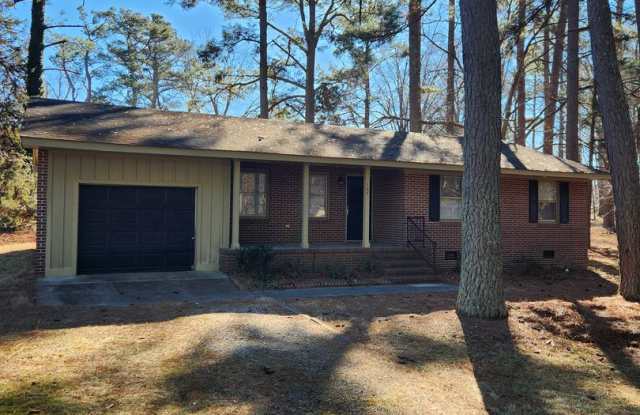 Remodeled 3 Bedroom Brick Rancher-Kenbridge/Blackstone Area photos photos