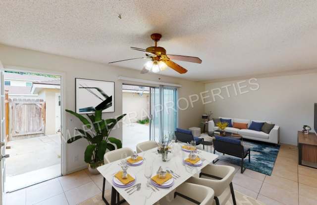 Large 3 Bedroom Townhome! photos photos