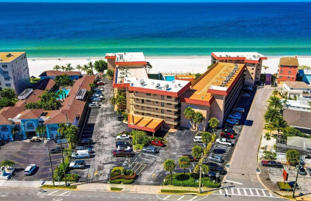 17580 GULF BOULEVARD photos photos