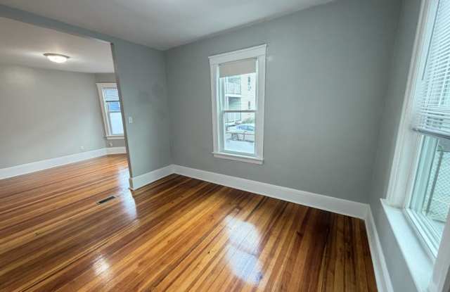 15 Waldo Ave. Gallery 4