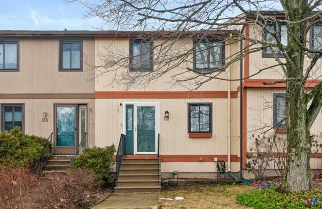 131 Bellwood Court - 1 photos photos