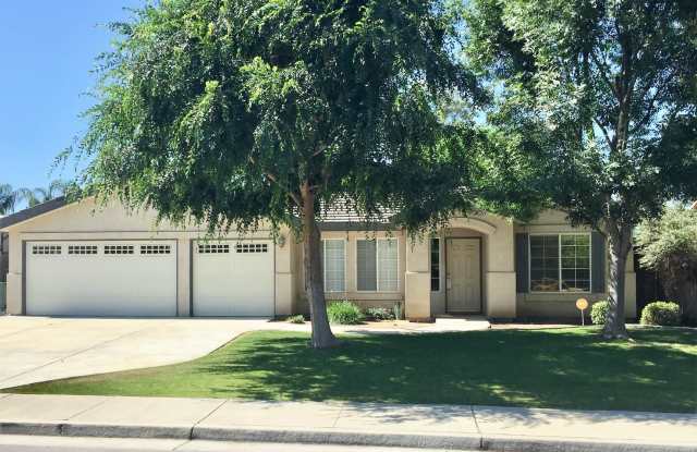 5801 Roscomare - NW - Beautiful 4 Bed in San Lauren, Northwest Bakersfield photos photos