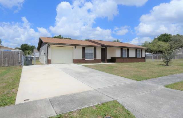 906 Briarcliff Dr - 906 Briarcliff Drive, Valrico, FL 33594