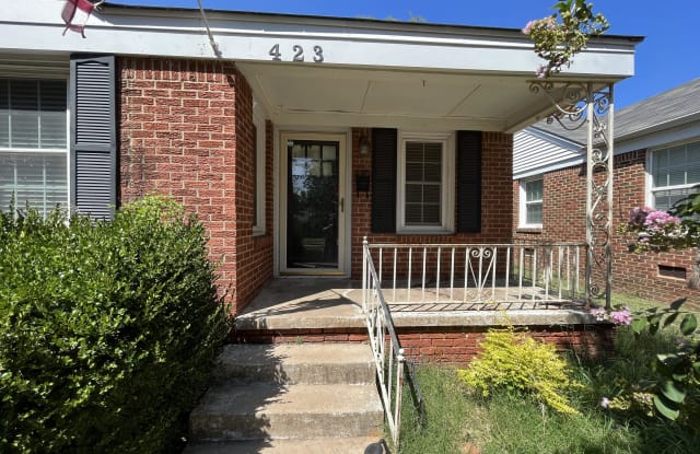 423 East 6th Street - 423 East 6th Street, Edmond, OK 73034