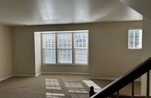 317 Broadstone Dr Gallery 2