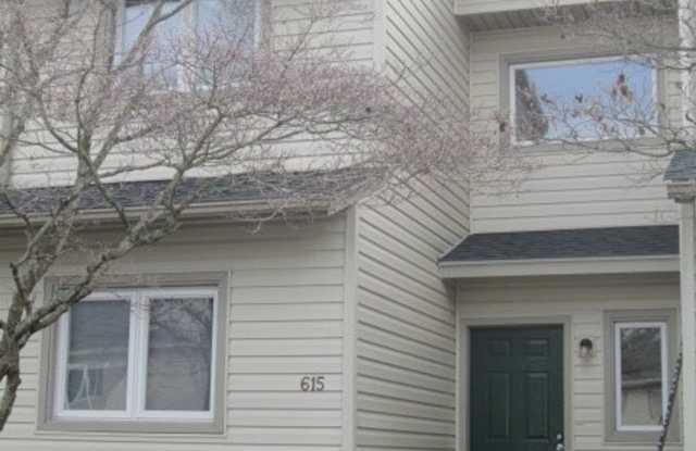 4 Bedroom 2.5 Bath Townhouse photos photos