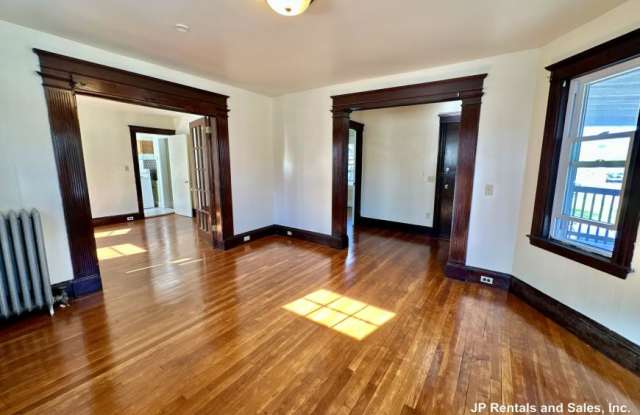 1017 Canterbury St. photos photos
