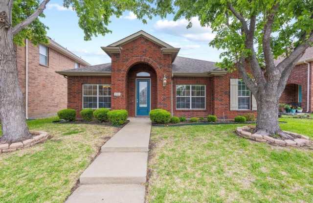 689 Bonham Drive photos photos