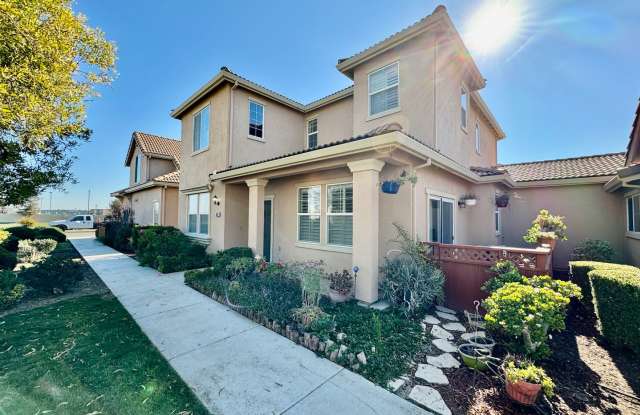 Located in a peaceful and well-maintained senior community, this spacious 3-bedroom, 3.5-bath Plus Den FOR RENT! photos photos