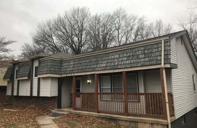 6702 NW 50th Street - 6702 Northwest 50th Street, Platte County, MO 64151