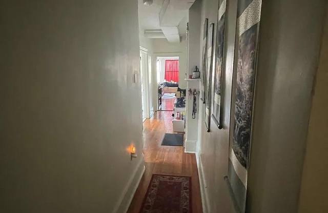 226 S 45TH Street Gallery 4