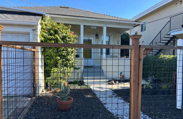 Charming 3BR House in Oakland photos photos Charming 3BR House in Oakland photos photos