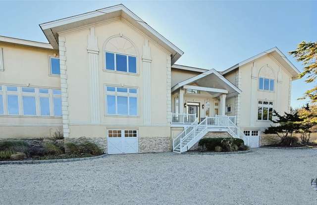 605 Dune Road Gallery 4