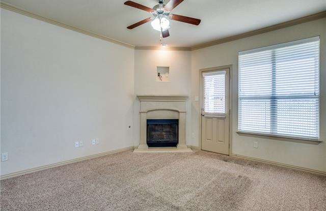 5829 Tuleys Creek Drive Gallery 4