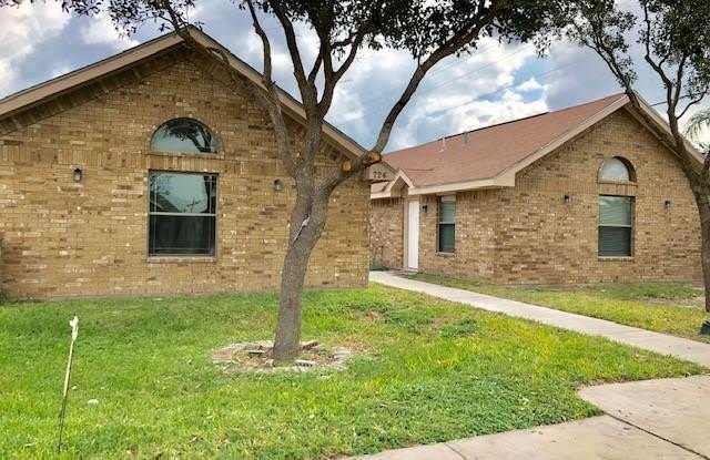 724 S O'Hare Drive photos photos