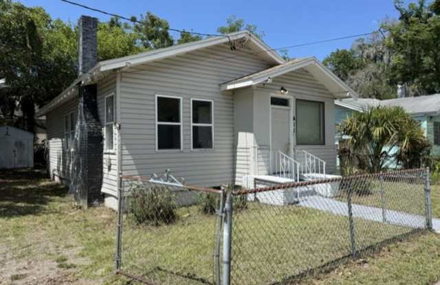 Charming Rental Property with Modern Upgrades and Convenient Location! photos photos Charming Rental Property with Modern Upgrades and Convenient Location! photos photos