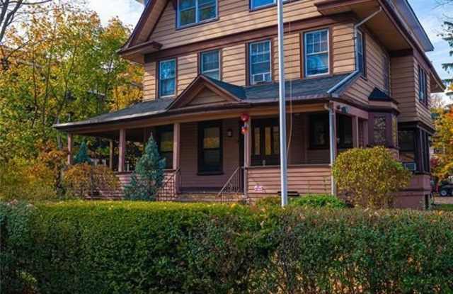 490 Broad Avenue 5 - 490 Broad Avenue, Leonia, NJ 07605