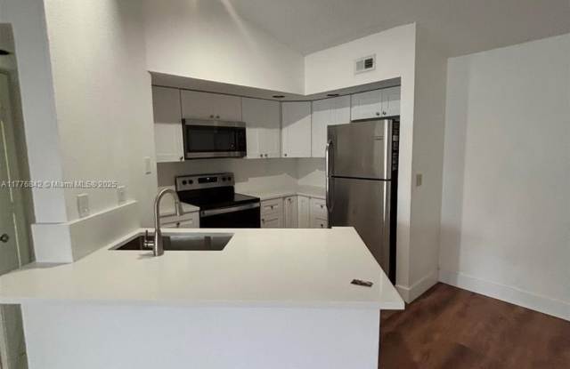 643 VISTA ISLES photos photos