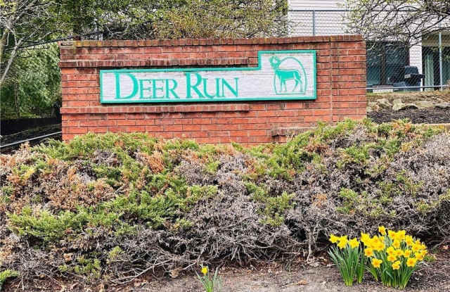 175 Deer Ct Drive - 175 Deer Court Drive, Middletown, NY 10940